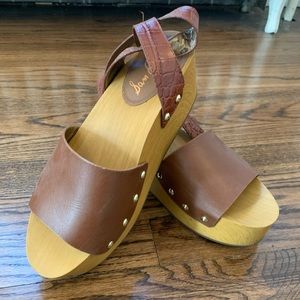 Sam Edelman brynn platform sandal size 7.5